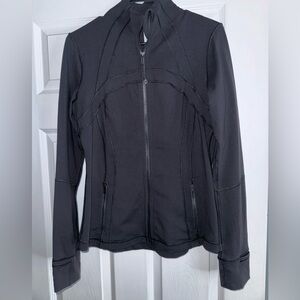 Lululemon Define Jacket *Luon in black in size 10